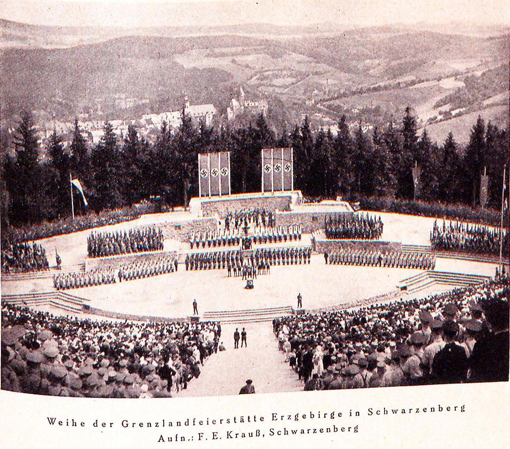 <p>2025<br />
TRADITION (2014-25)</p>
